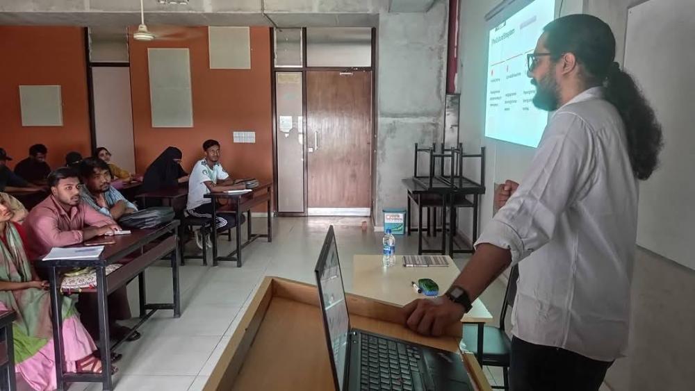 আর্টস ও কালচারাল সেক্টরে চাকরির সুযোগ নিয়ে বরেন্দ্র বিশ্ববিদ্যালয়ে জেসিএমএস বিভাগে সেমিনার অনুষ্ঠিত