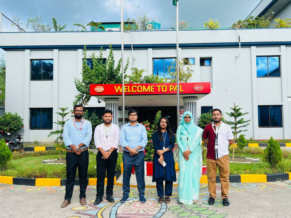 Economics Students of Varendra University Visit PRAN Agro Ltd. in Natore