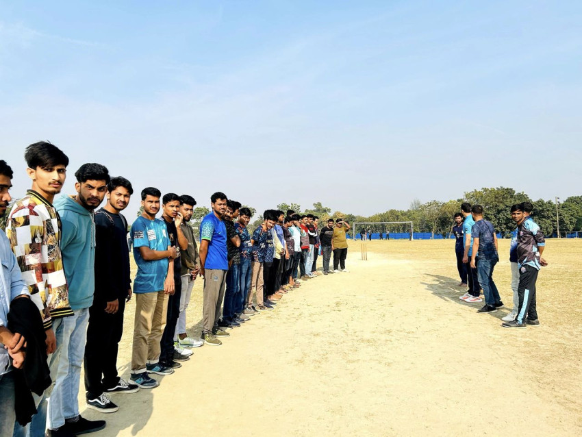  ৮ই ফেব্রুয়ারি ২০২৪, বরেন্দ্র বিশ্ববিদ্যালয়ের ফার্মেসি বিভাগ কর্তৃক অ্যালামনাই এবং বর্তমান শিক্ষার্থীদের মধ্যে একটি প্রীতি ক্রিকেট ম্যাচের আয়োজন করা হয়।