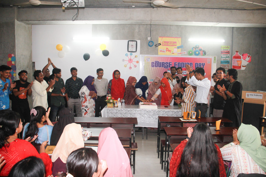 বরেন্দ্র বিশ্ববিদ্যালয়ের ফার্মেসী বিভাগের ১৬ তম ব্যাচের Course Ending Day অনুষ্ঠিত।