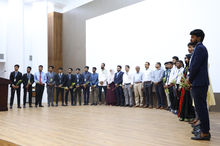 রাষ্ট্রবিজ্ঞান বিভাগের ডি-এইড ক্লাবের নতুন কমিটির অভিষেক ও ফুটবল চ্যাম্পিয়নদের সংবর্ধনা সম্পন্ন। 