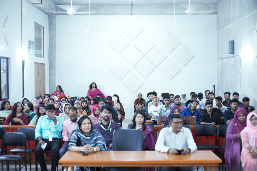 আইন ও মানবাধিকার বিভাগের সামার ২০২৪ সেমিস্টারের নবীন বরণ অনুষ্ঠিত