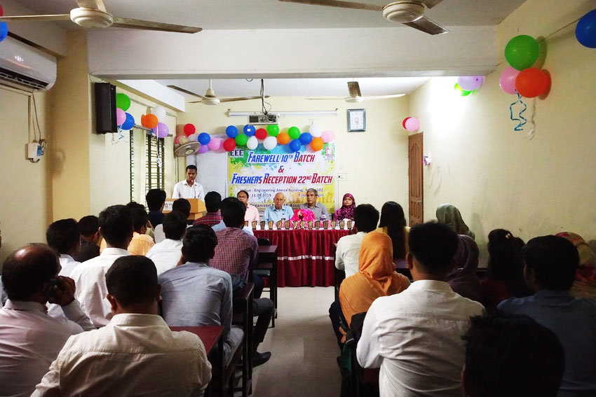 Freshers’ reception and farewell ceremony of the students of EEE Department of Varendra University (VU) was held.