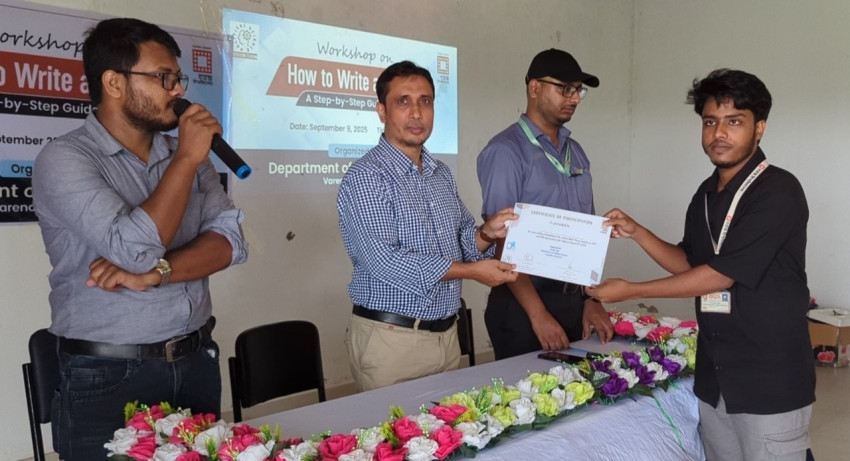 রাষ্ট্রবিজ্ঞান বিভাগে গবেষণা কর্মশালা অনুষ্ঠিত