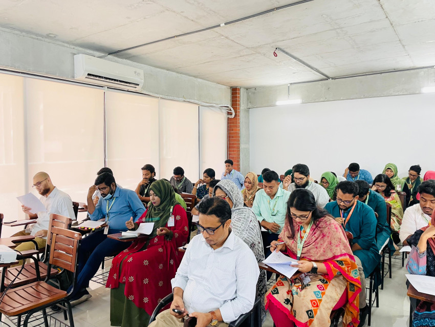 বরেন্দ্র বিশ্ববিদ্যালয়ে "Rubric in OBE: What, Why & How" শীর্ষক সেমিনার সফলভাবে অনুষ্ঠিত