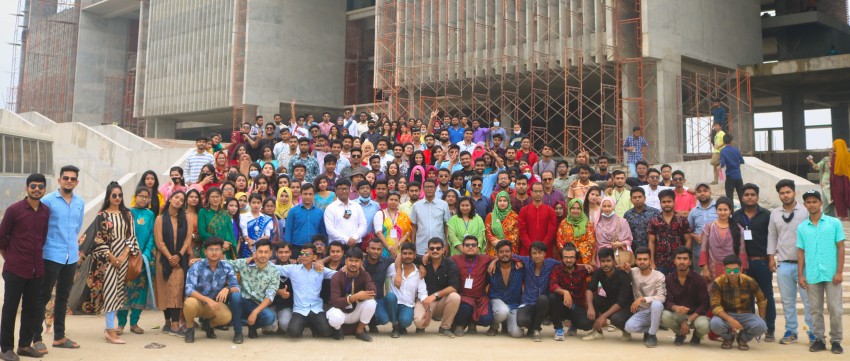 আইন ও মানবাধিকার বিভাগের বরেন্দ্র বিশ্ববিদ্যালয়ের স্থায়ী ক্যাম্পাস পরিদর্শন ও সাফল্যের সাথে বার্ষিক বনভোজন উদযাপন