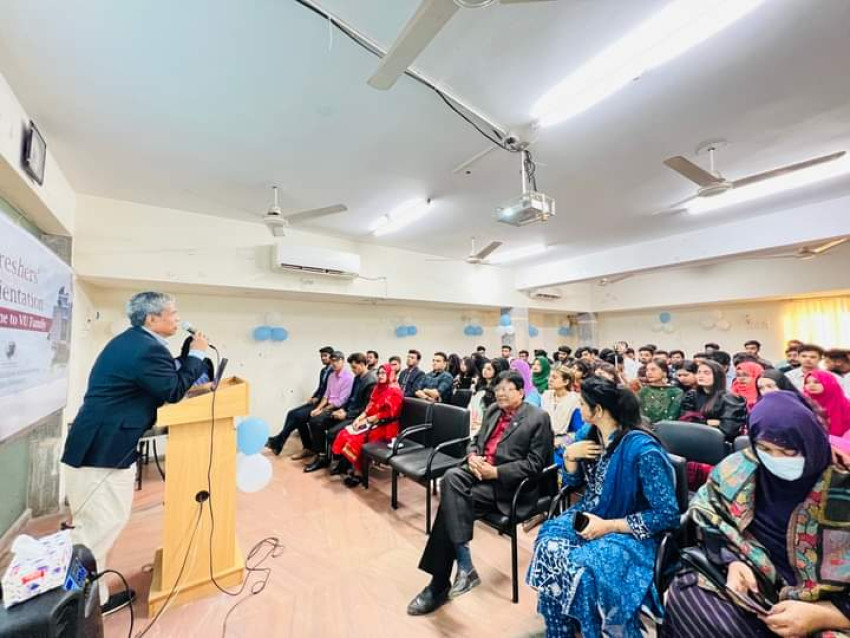 ব্যবসায় প্রশাসন বিভাগের স্প্রিং ২০২৩ সেশনের নবীন বরণ অনুষ্ঠিত।