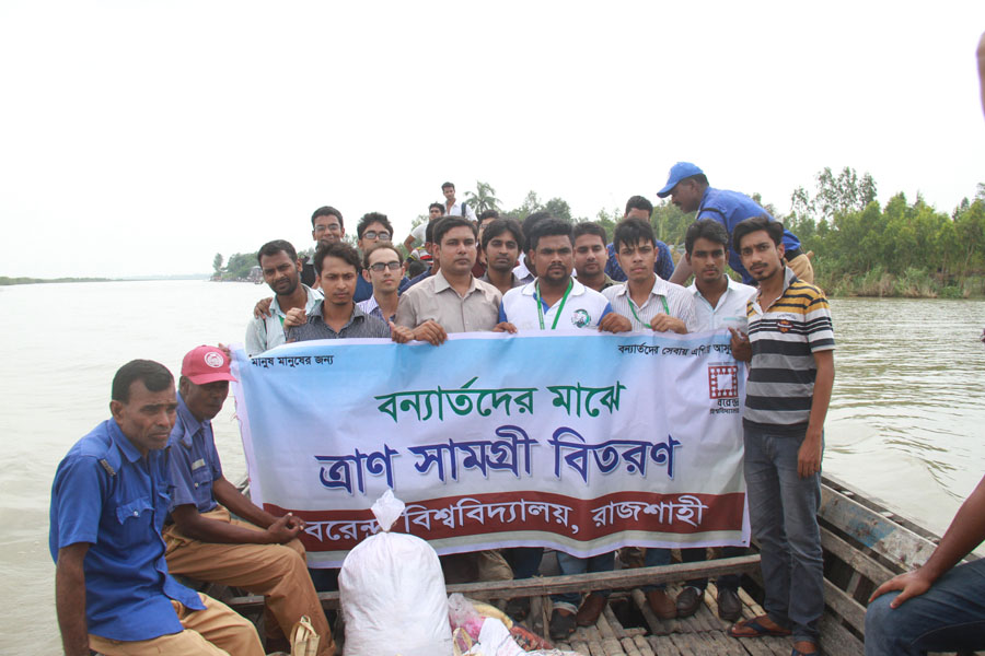 Distributed relief goods among flood victims